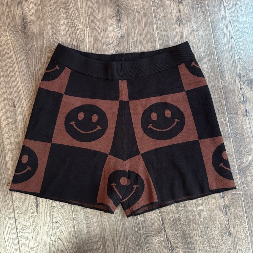 Good times short size xl